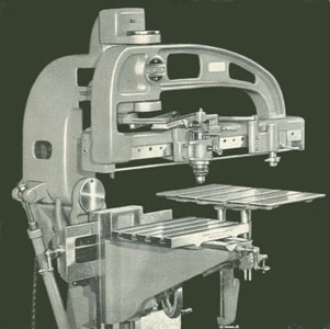 Demonstration of pantograph drawing tool (Šribar 1974, 13